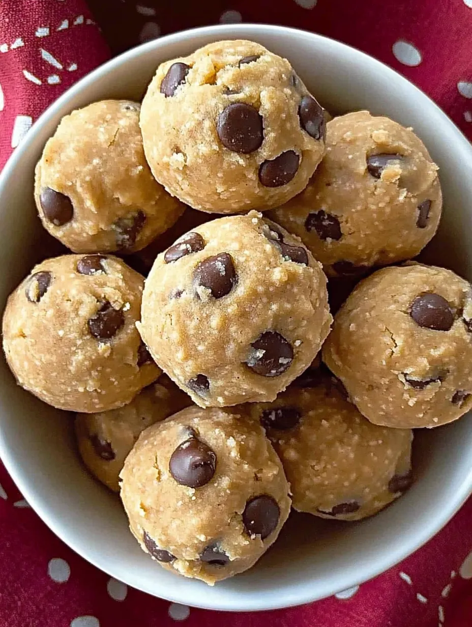 Boules de pâte à cookies aux pois chiches